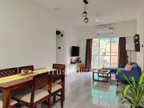 Bedroom one of TrustedStay Sanghvi Infenia Service Apartment in Santacruz East, Mumbai